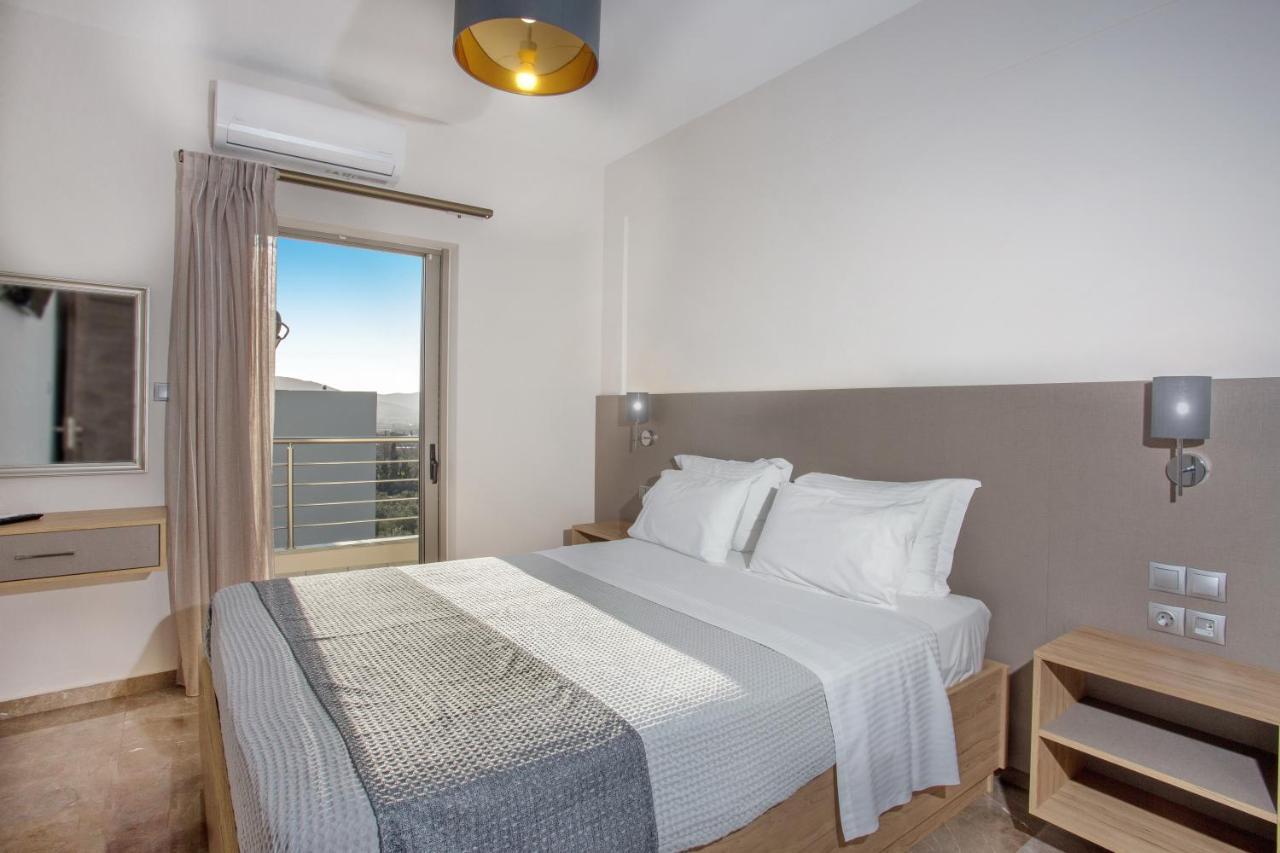 Vardians Villas & Suites Kárystos Eksteriør bilde